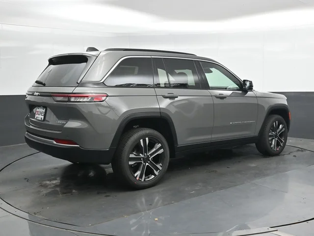 Nuevos JEEP GRAND CHEROKEE à Estados chez autogozo