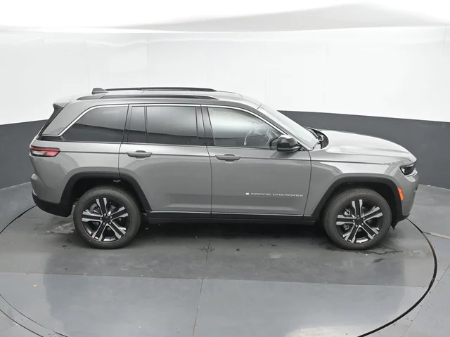 Nuevos JEEP GRAND CHEROKEE à Estados chez autogozo