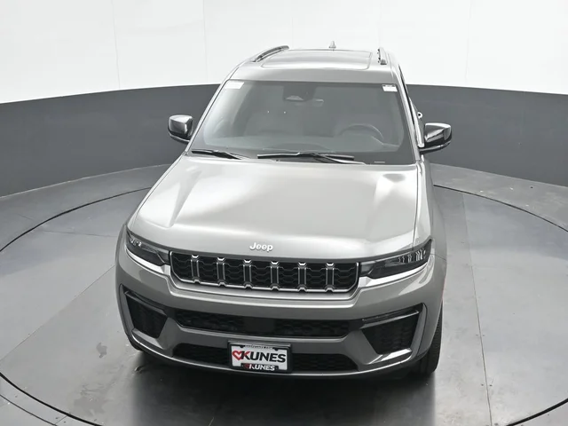 Nuevos JEEP GRAND CHEROKEE à Estados chez autogozo