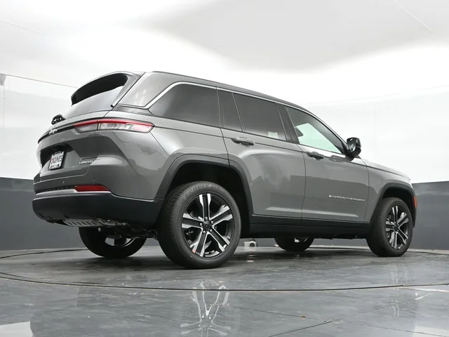 Nuevos JEEP GRAND CHEROKEE à Estados chez autogozo