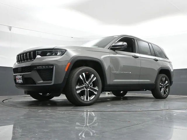Nuevos JEEP GRAND CHEROKEE à Estados chez autogozo