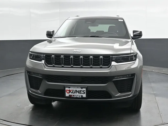 Nuevos JEEP GRAND CHEROKEE à Estados chez autogozo