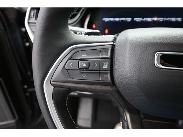Nuevos JEEP GRAND CHEROKEE à Estados chez autogozo