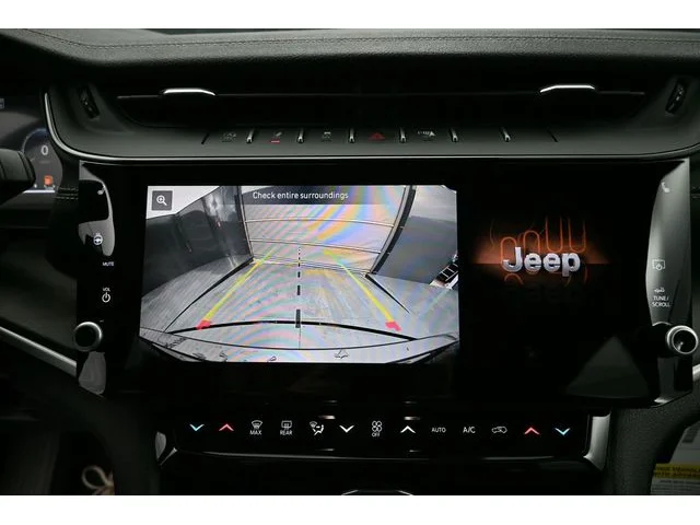 Nuevos JEEP GRAND CHEROKEE à Estados chez autogozo