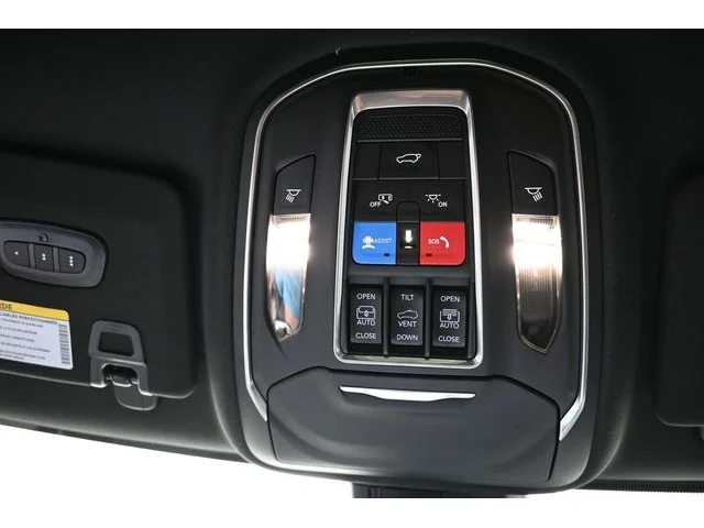 Nuevos JEEP GRAND CHEROKEE à Estados chez autogozo