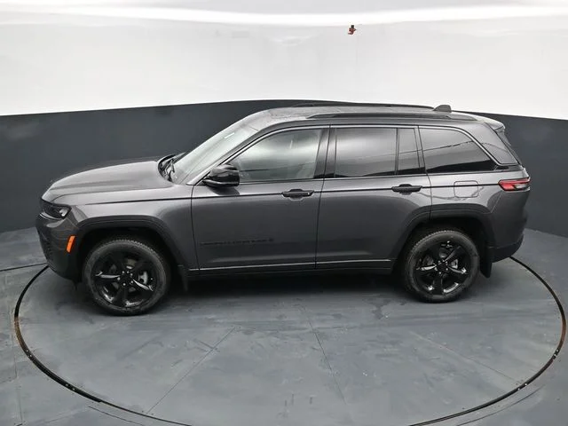 Nuevos JEEP GRAND CHEROKEE à Estados chez autogozo