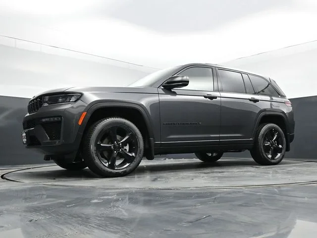 Nuevos JEEP GRAND CHEROKEE à Estados chez autogozo