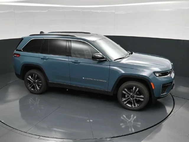 Nuevos JEEP GRAND CHEROKEE à Estados chez autogozo