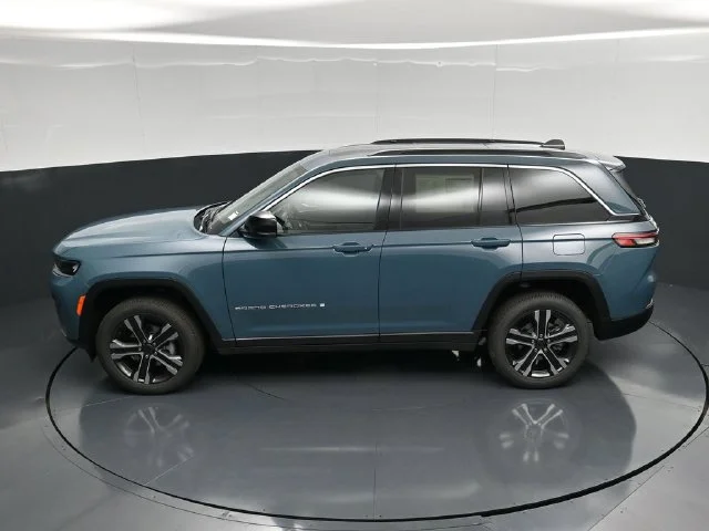 Nuevos JEEP GRAND CHEROKEE à Estados chez autogozo