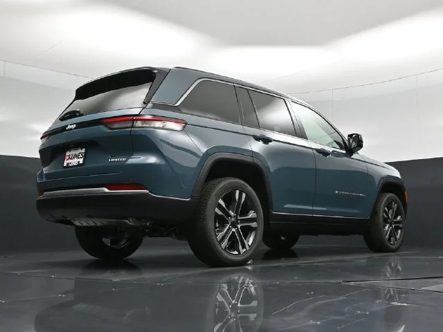 Nuevos JEEP GRAND CHEROKEE à Estados chez autogozo