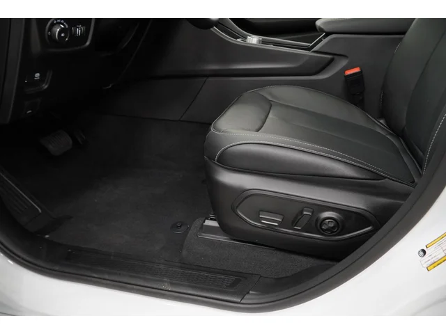 Nuevos JEEP GRAND CHEROKEE à Estados chez autogozo