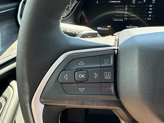 Nuevos JEEP GRAND CHEROKEE à Estados chez autogozo