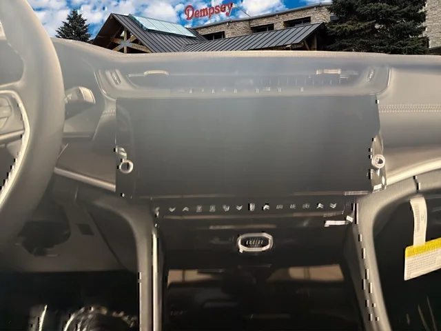 Nuevos JEEP GRAND CHEROKEE à Estados chez autogozo