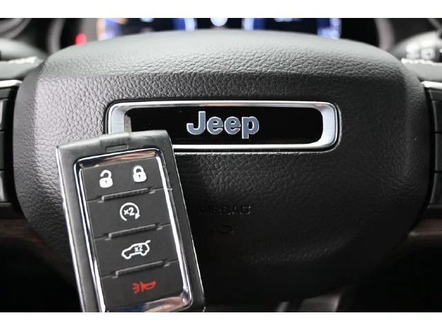 SEMINUEVOS JEEP Grand Cherokee a Estados en autogozo