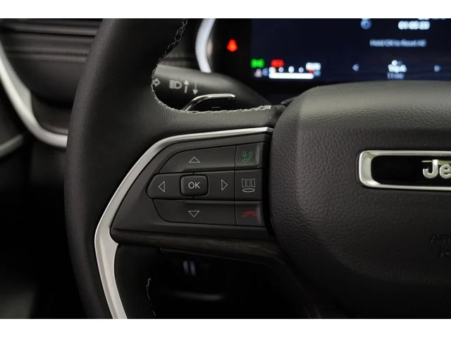 Nuevos JEEP GRAND CHEROKEE à Estados chez autogozo