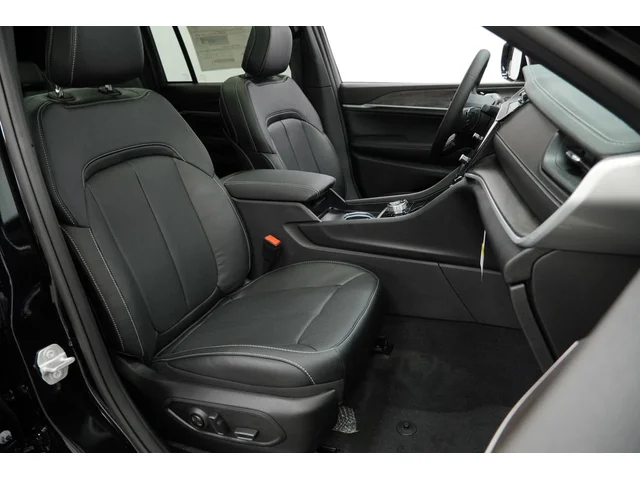 Nuevos JEEP GRAND CHEROKEE à Estados chez autogozo
