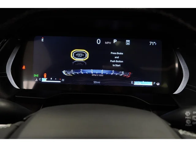 Nuevos JEEP GRAND CHEROKEE à Estados chez autogozo