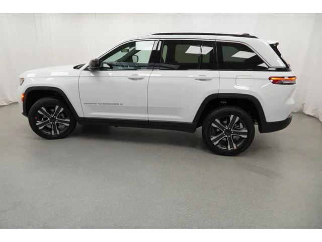 Nuevos JEEP GRAND CHEROKEE à Estados chez autogozo