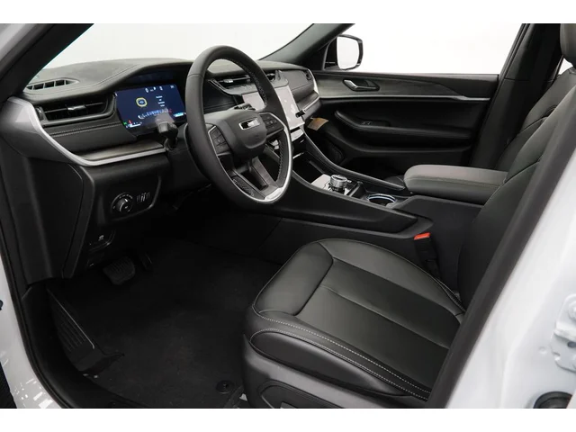 Nuevos JEEP GRAND CHEROKEE à Estados chez autogozo