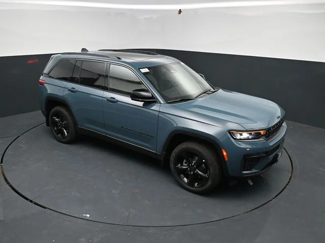 Nuevos JEEP GRAND CHEROKEE à Estados chez autogozo
