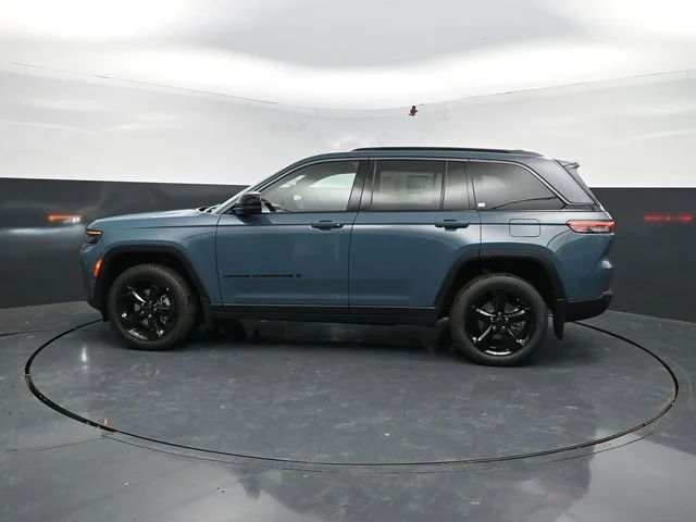 Nuevos JEEP GRAND CHEROKEE à Estados chez autogozo