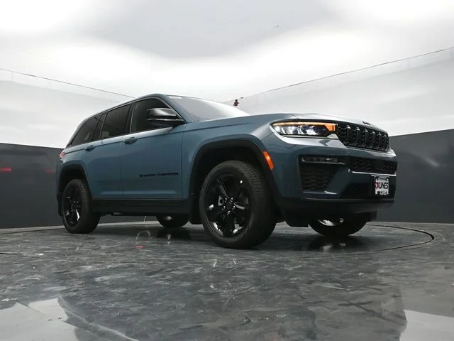 Nuevos JEEP GRAND CHEROKEE à Estados chez autogozo