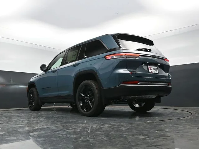 Nuevos JEEP GRAND CHEROKEE à Estados chez autogozo