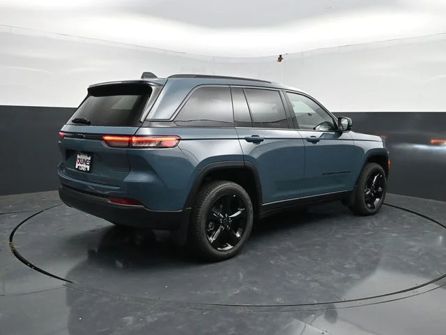 Nuevos JEEP GRAND CHEROKEE à Estados chez autogozo