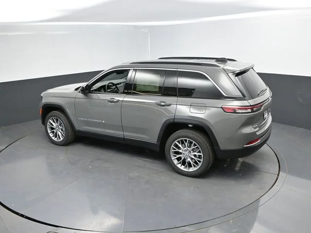 Nuevos JEEP GRAND CHEROKEE à Estados chez autogozo