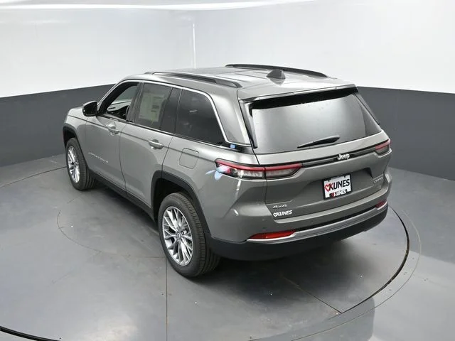 Nuevos JEEP GRAND CHEROKEE à Estados chez autogozo