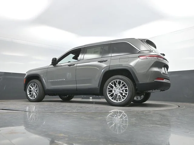 Nuevos JEEP GRAND CHEROKEE à Estados chez autogozo