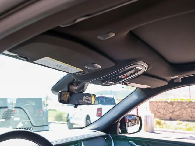 Nuevos JEEP GRAND CHEROKEE à Estados chez autogozo