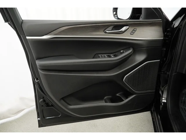 Nuevos JEEP GRAND CHEROKEE à Estados chez autogozo