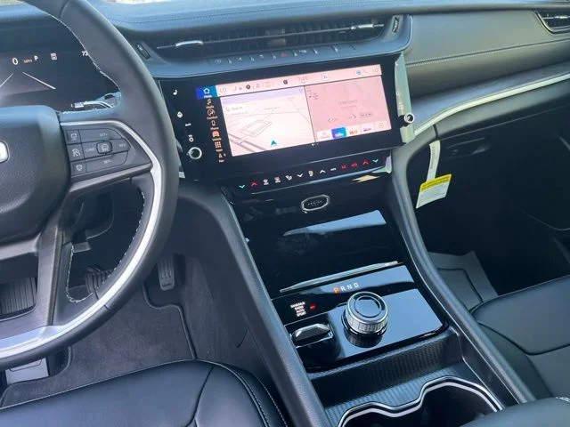Nuevos JEEP GRAND CHEROKEE à Estados chez autogozo