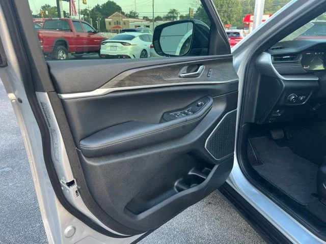 Nuevos JEEP GRAND CHEROKEE à Estados chez autogozo