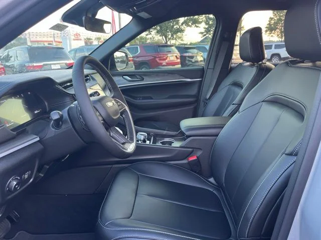 Nuevos JEEP GRAND CHEROKEE à Estados chez autogozo