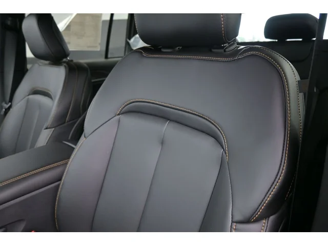 Nuevos JEEP GRAND CHEROKEE à Estados chez autogozo