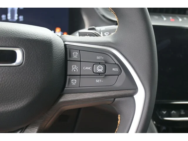 Nuevos JEEP GRAND CHEROKEE à Estados chez autogozo