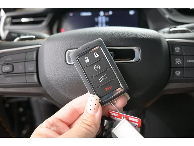 Nuevos JEEP GRAND CHEROKEE à Estados chez autogozo