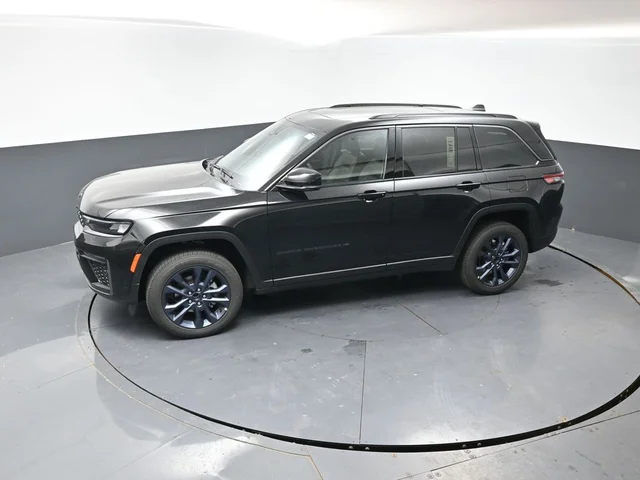 Nuevos JEEP GRAND CHEROKEE à Estados chez autogozo