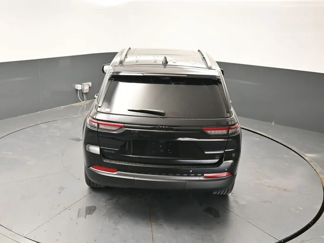 Nuevos JEEP GRAND CHEROKEE à Estados chez autogozo