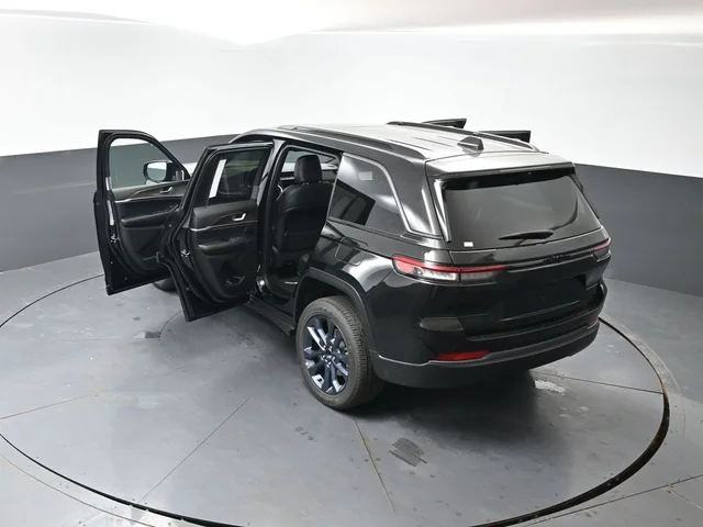 Nuevos JEEP GRAND CHEROKEE à Estados chez autogozo