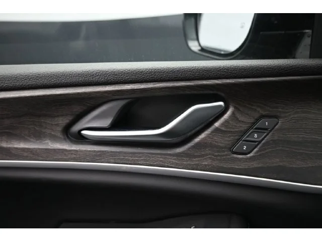 Nuevos JEEP GRAND CHEROKEE à Estados chez autogozo