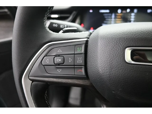 Nuevos JEEP GRAND CHEROKEE à Estados chez autogozo