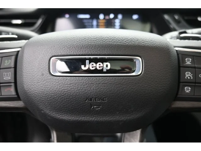 Nuevos JEEP GRAND CHEROKEE à Estados chez autogozo