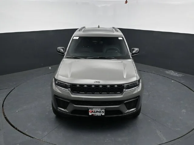 Nuevos JEEP GRAND CHEROKEE à Estados chez autogozo