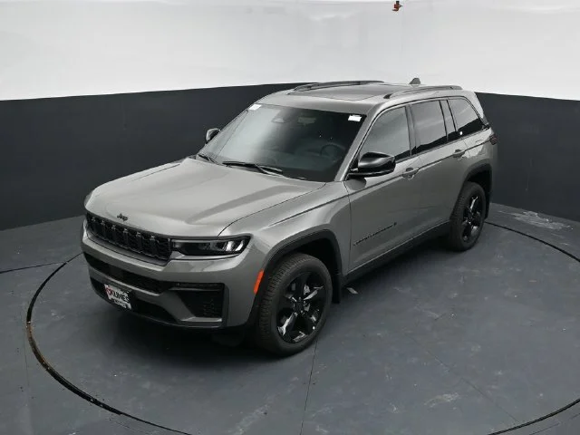 Nuevos JEEP GRAND CHEROKEE à Estados chez autogozo