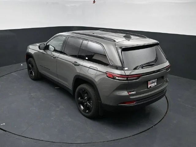 Nuevos JEEP GRAND CHEROKEE à Estados chez autogozo