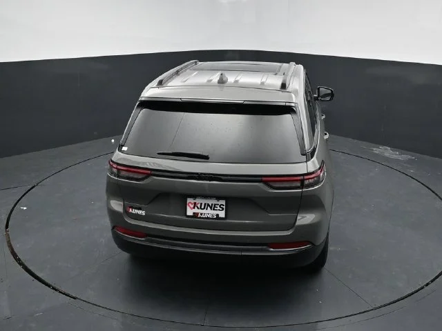 Nuevos JEEP GRAND CHEROKEE à Estados chez autogozo