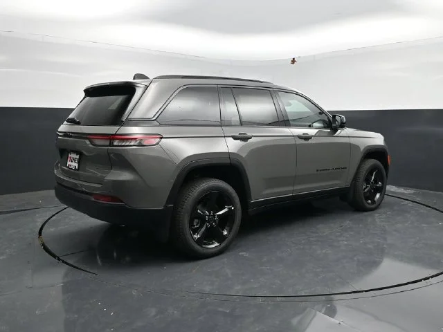 Nuevos JEEP GRAND CHEROKEE à Estados chez autogozo